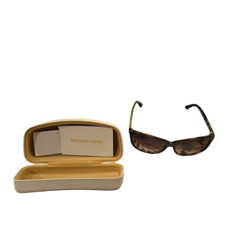 Michael Kors Designer Sunglasses with tags in case! - Picture 3 of 11
